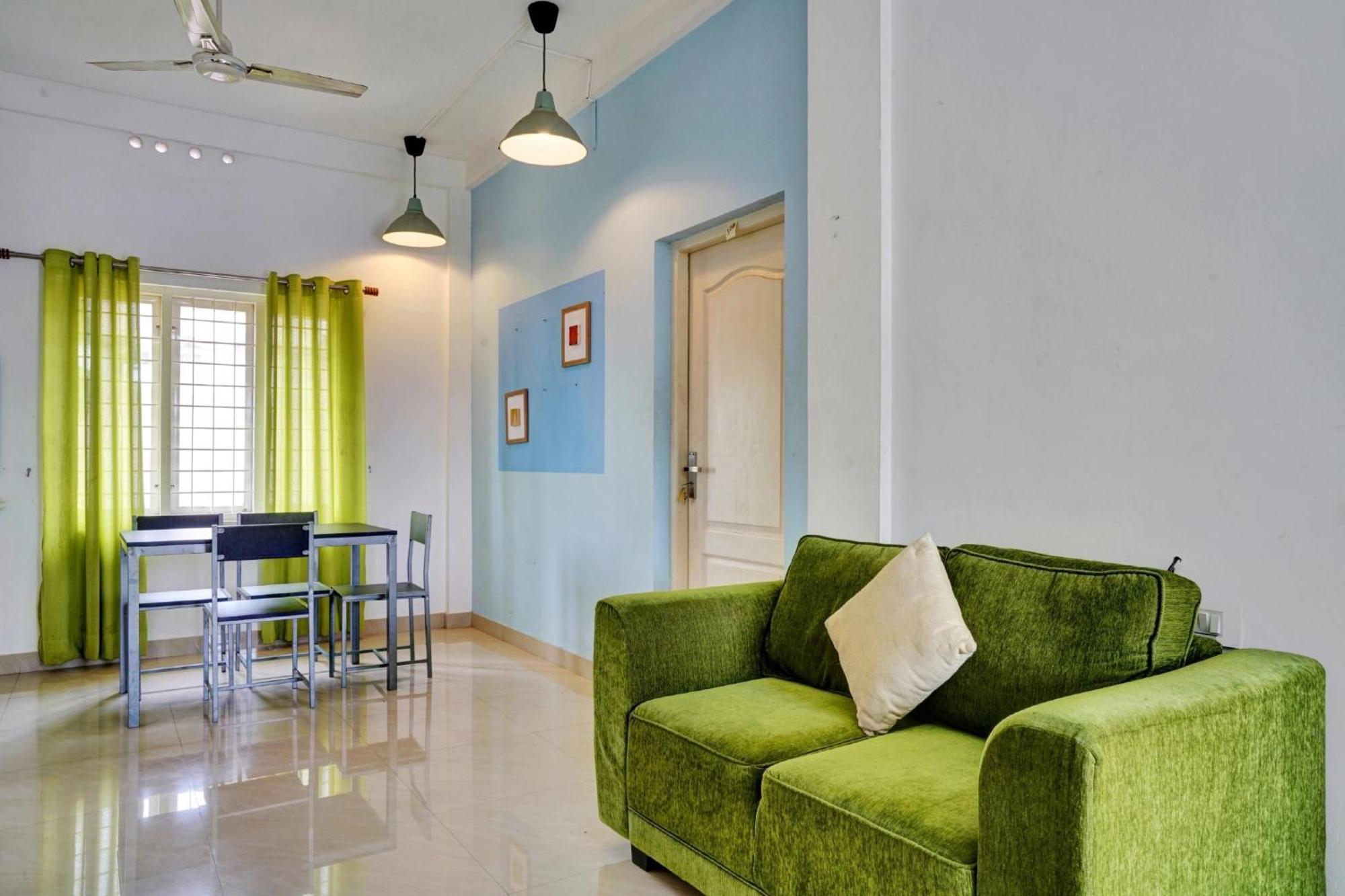 Collection O 81026 Suqoon Premium Stays Kochi Exterior photo